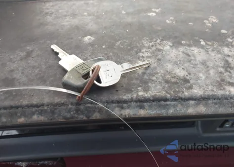 1988 Oldsmobile Cutlass Supreme from USA, damaged, VIN 1G3WH14W4JD351494